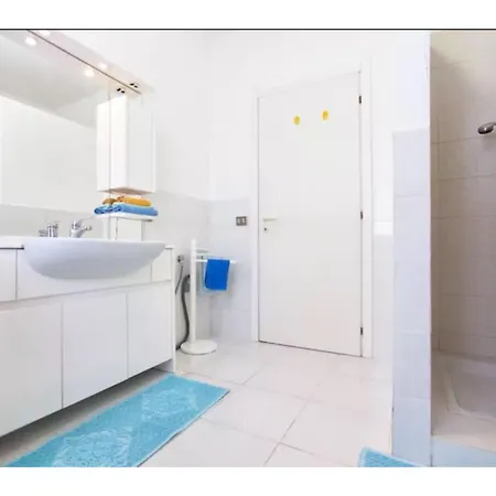 Villa Alghero, Mimosa With Garden For 67 People Alghero