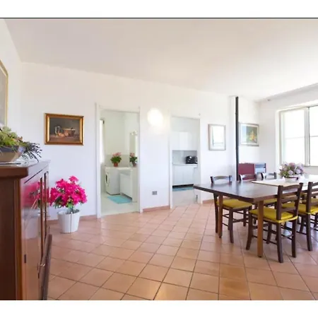 Alghero, Mimosa With Garden For 67 People Villa Alghero